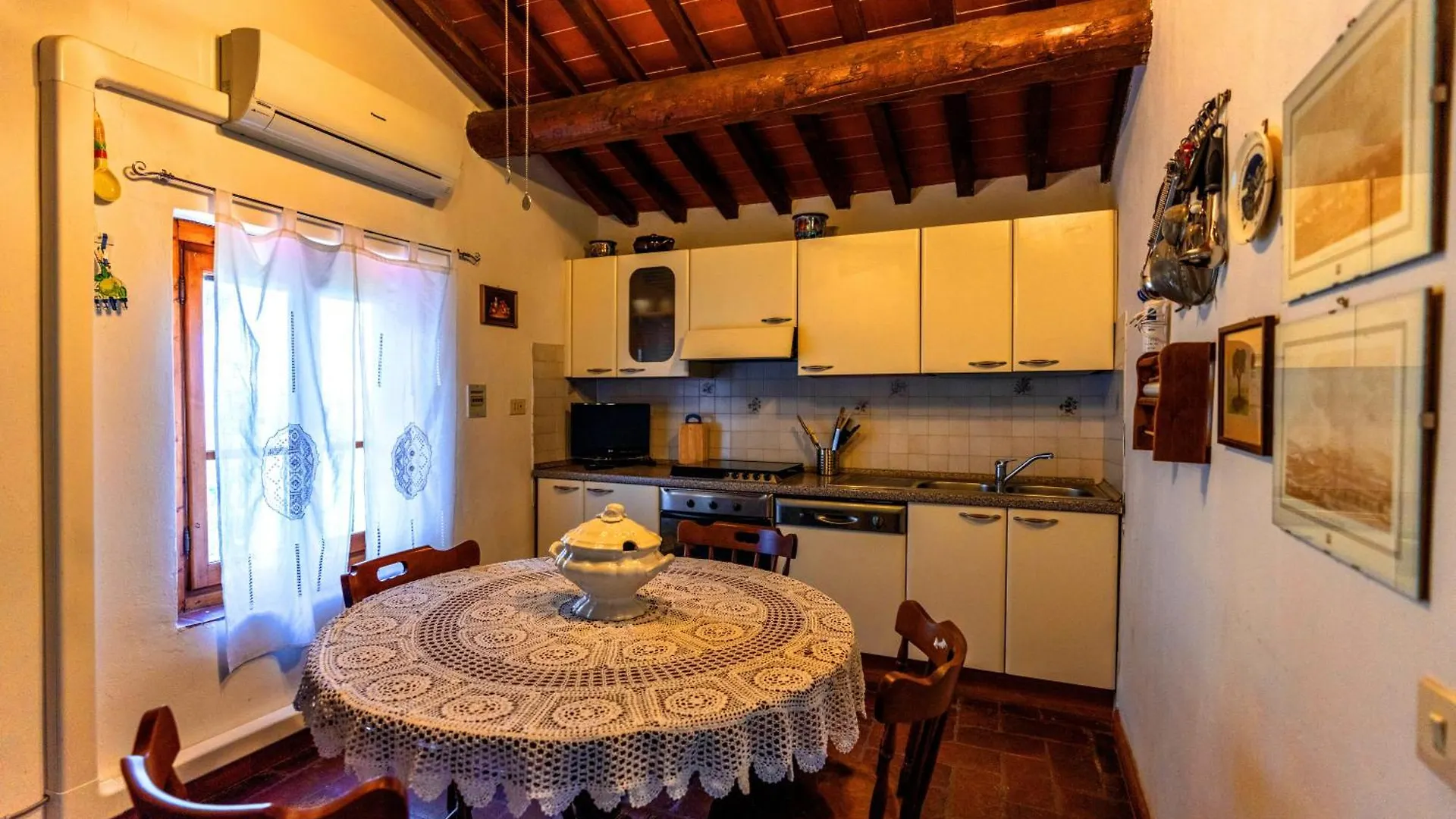 Villa Tenuta Panoramica Sulle Colline Toscane Paterna