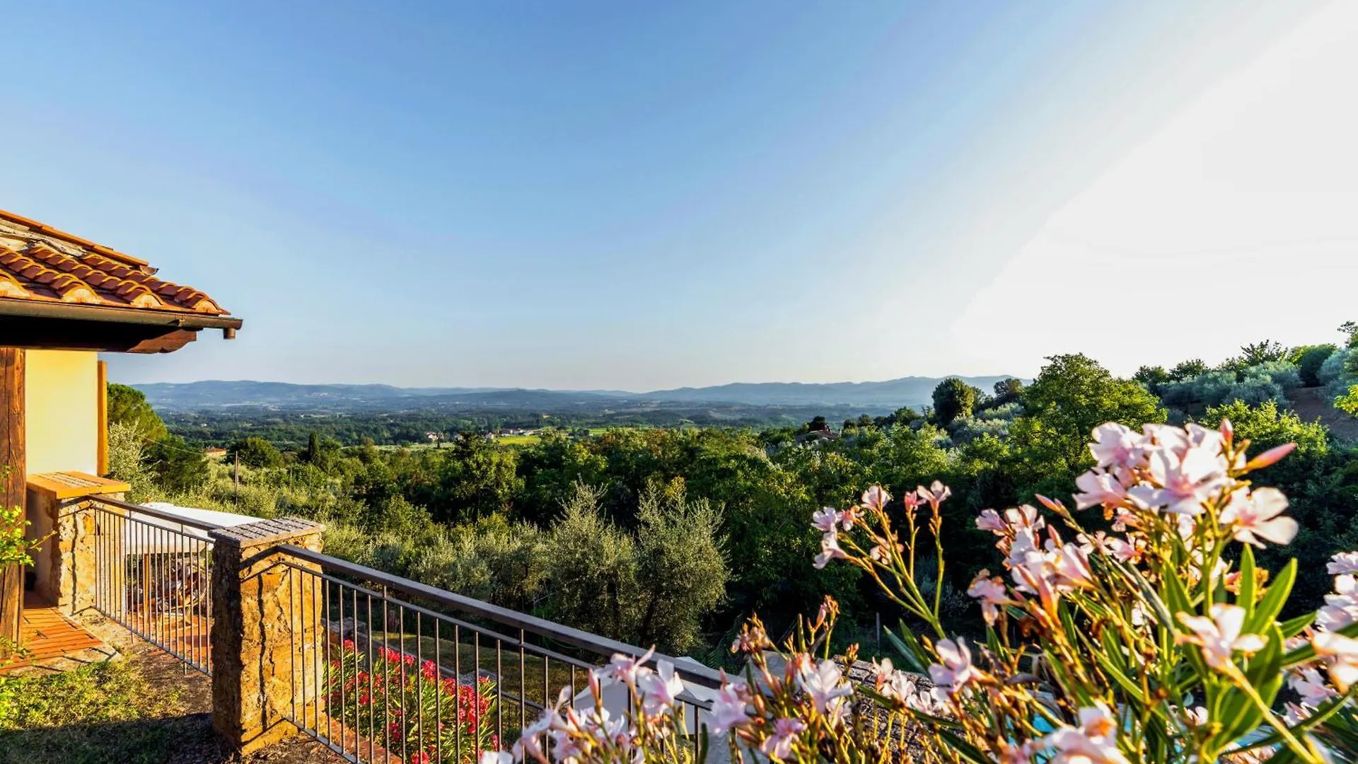 Tenuta Panoramica Sulle Colline Toscane Paterna Villa